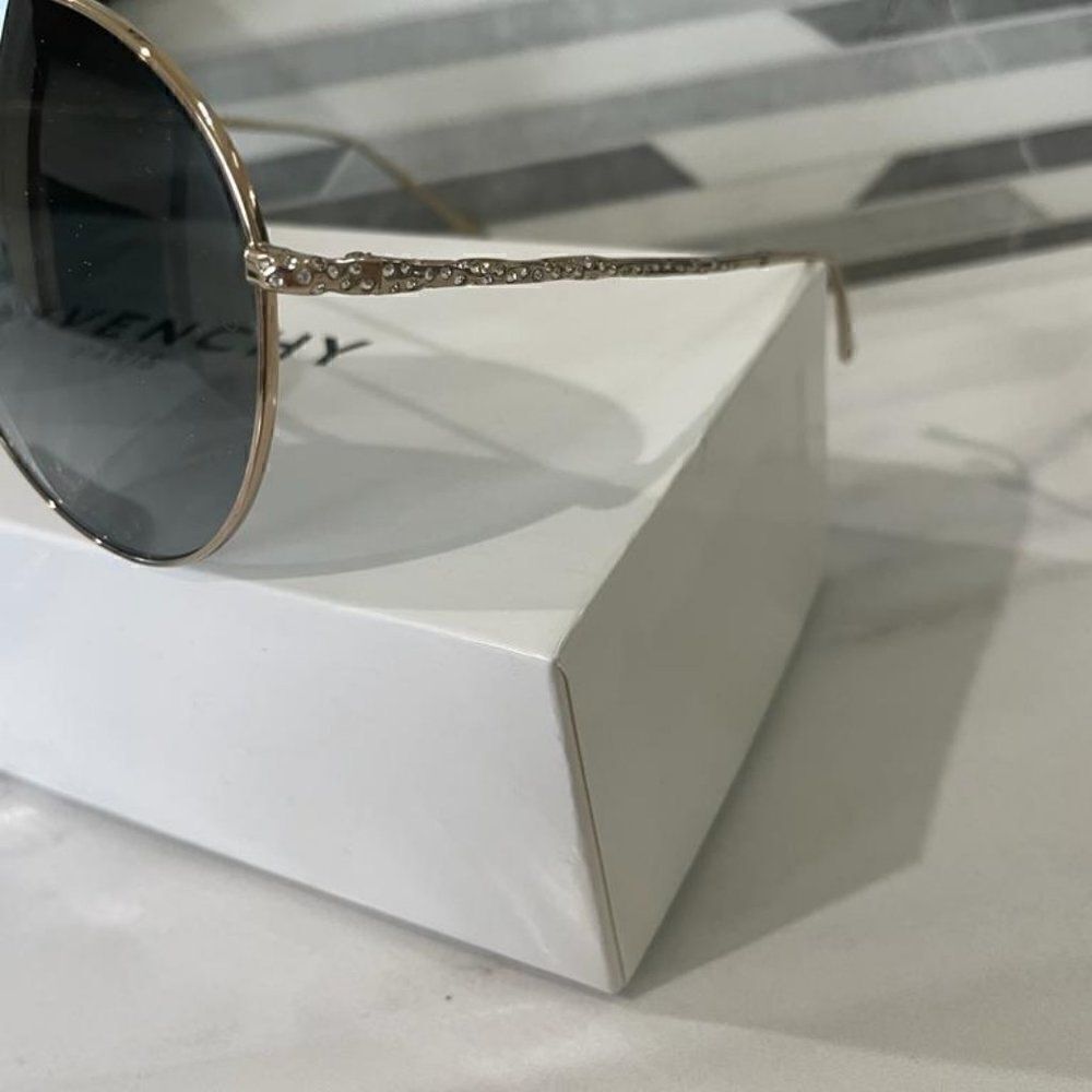 NIB Givenchy GV 7158/S Sunglasses - Picture 6 of 7